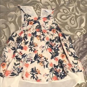 Floral blouse! No tags but just like new